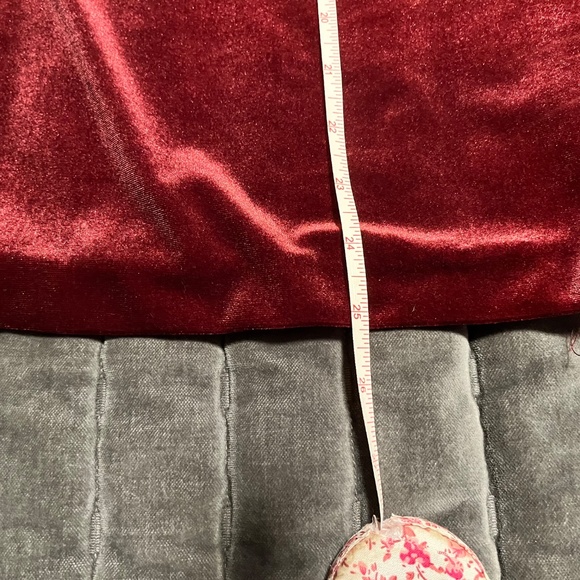 Red Velvet Boatneck Top 3/4 Sleeves - Picture 10 of 10